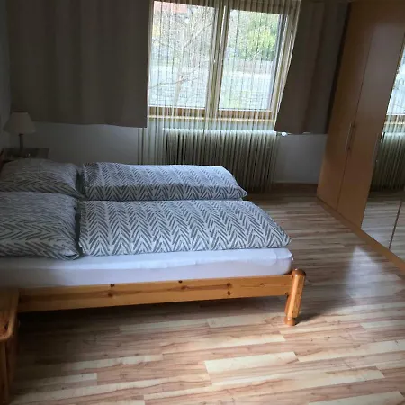 Gaestehaus Bluemel Apartman *